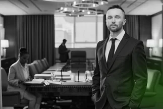 Icon representing consultation and formal appointment of Company Directors for corporate governance.