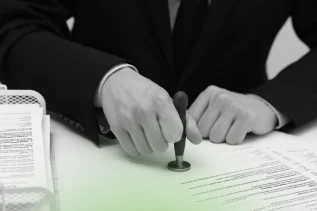 Advising on the correct license type selection, such as Commercial, Professional, or Industrial licenses.