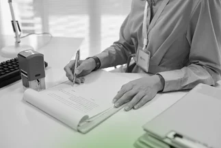 Icon representing the critical step of obtaining all necessary Ministry Approvals and government clearances for specialized activities.